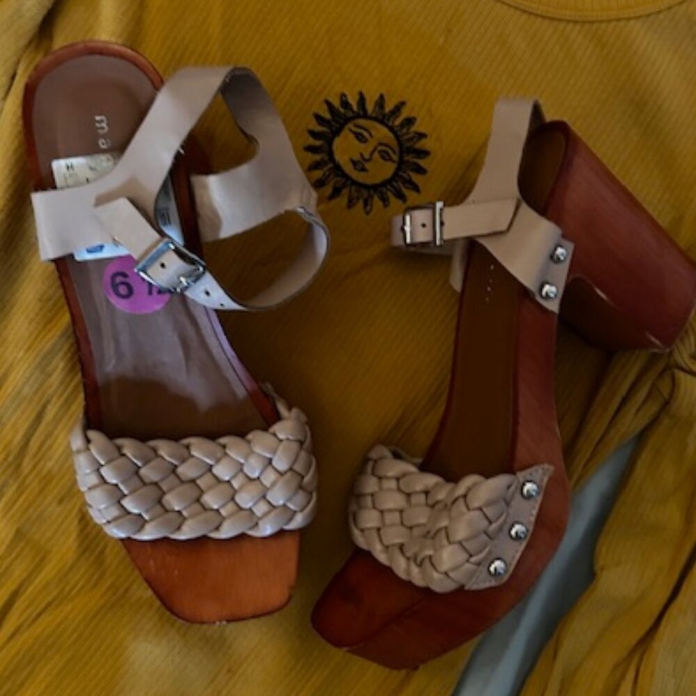 faux leather womens size 6 1/2 heels six half 6.5 sandals 61/2